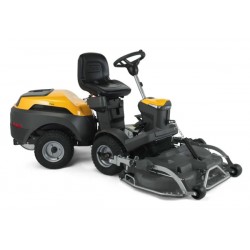 Stiga Park 500W päältäajettava ruohonleikkuri / ajoleikkuri ST 550 TWIN, ilman leikkuulaitetta